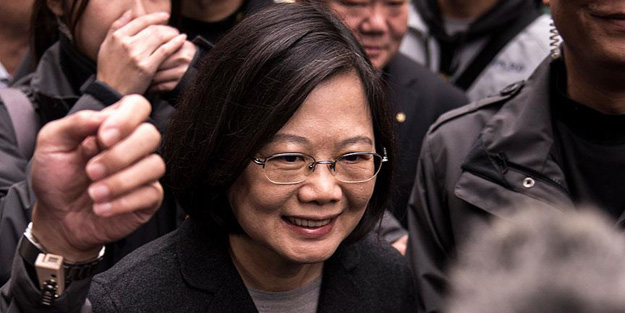 Çin ile yakınlaşması kaybettirdi!