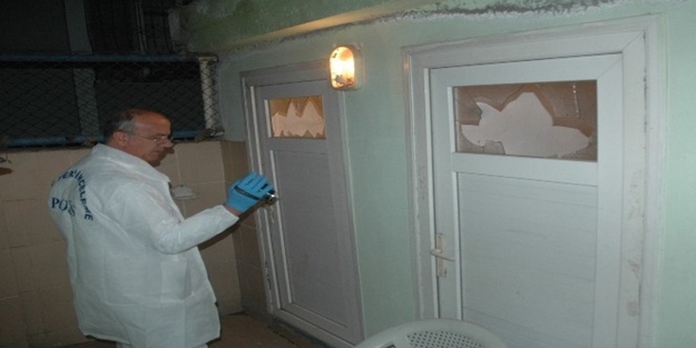 Taziye evi tuvaletinde ölü bulundu