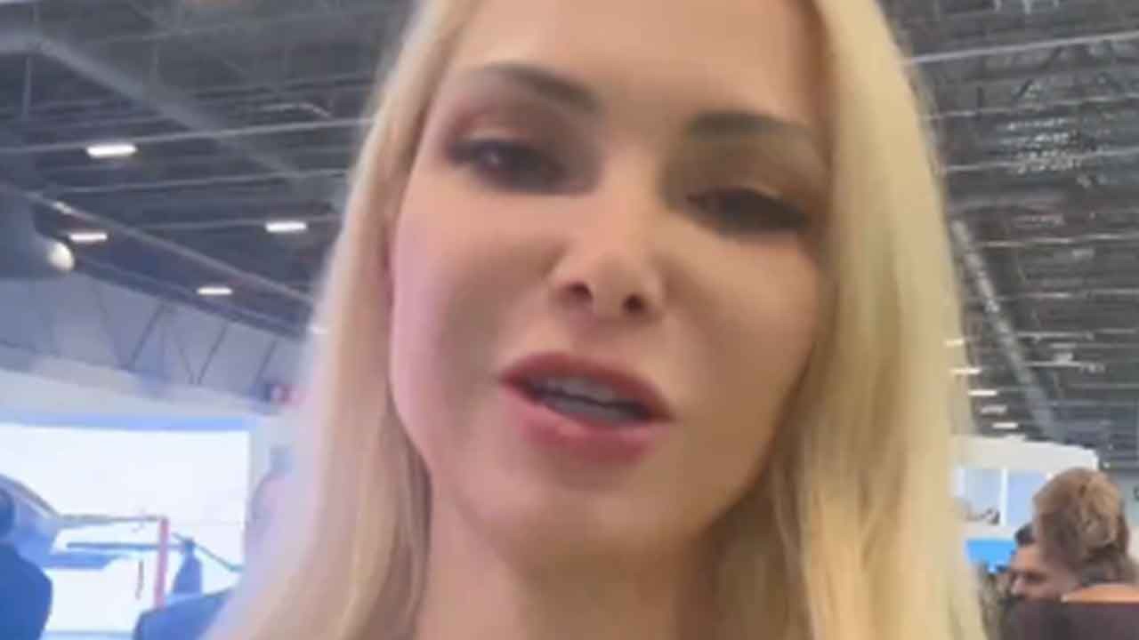 TB2 SİHA'yı gören Ukraynalı kadın: Biz Bayraktar için para topladık ama...