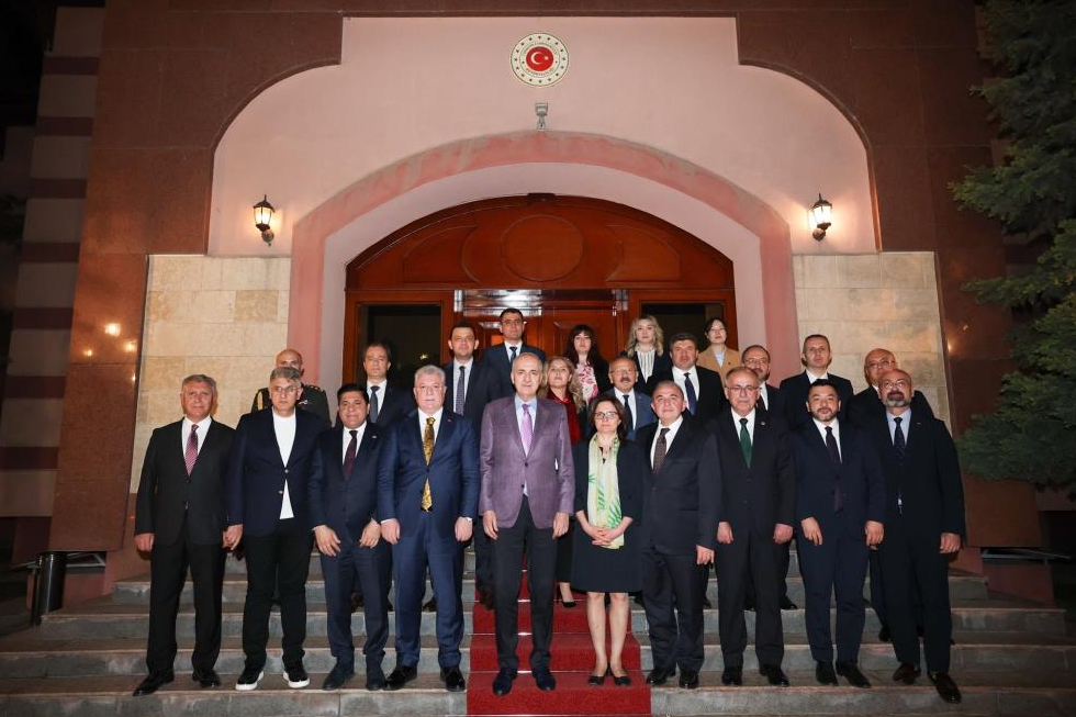 TBMM Başkanı Numan Kurtulmuş Kırgızistan'da