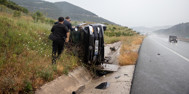 TBMM Başkanı Şentop'un ekibi kaza yaptı
