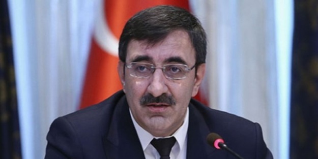 TBMM Plan ve Bütçe Komisyonu Başkanı Cevdet Yılmaz: Fay haritalarına göre yapmak gerekiyor