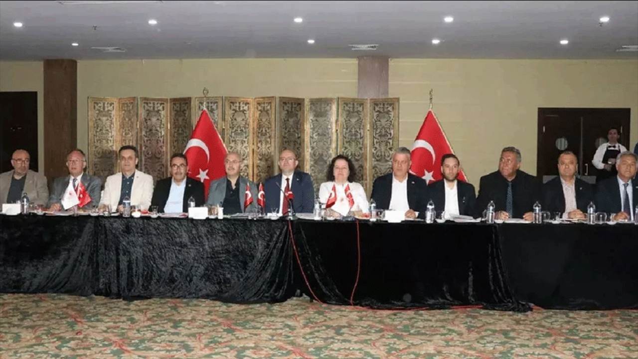 TBMM Zirai Don Komisyonu Adana’da Üreticinin Derdini Dinledi! Zarar Büyük, Çözüm Beklentisi Yüksek