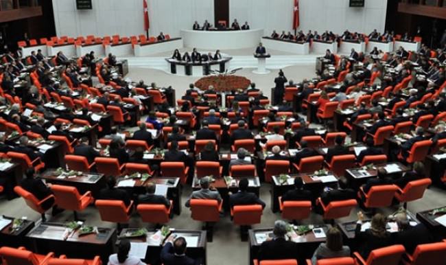 TBMM'de 'alçak' tartışması