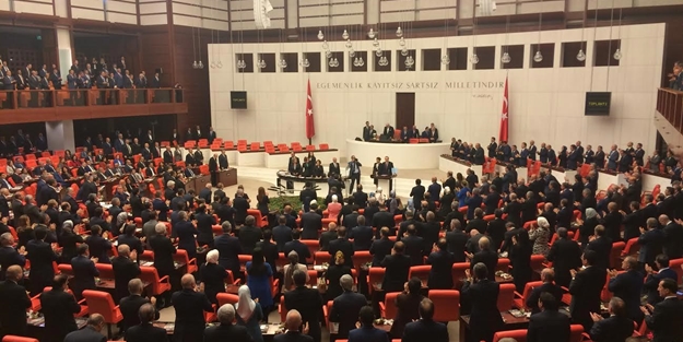 TBMM'de Erdoğan'a karşı büyük terbiyesizlik