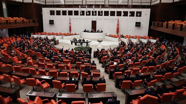 TBMM'de 'Maarif Vakfı' mesaisi