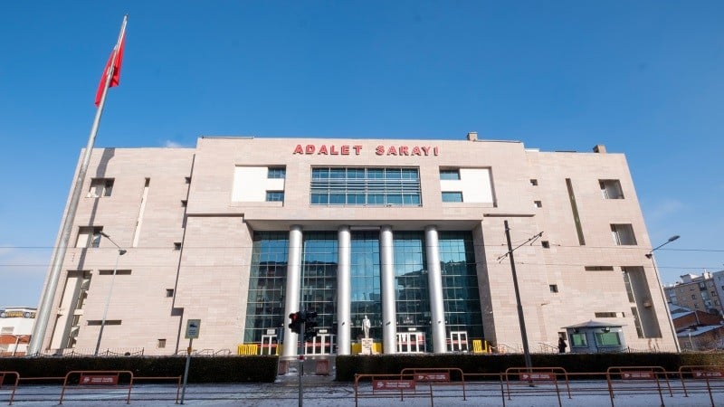 T.C. ESKİŞEHİR SULH HUKUK MAHKEMELERİ SATIŞ MEMURLUĞU BAŞKANLIĞI'NDAN