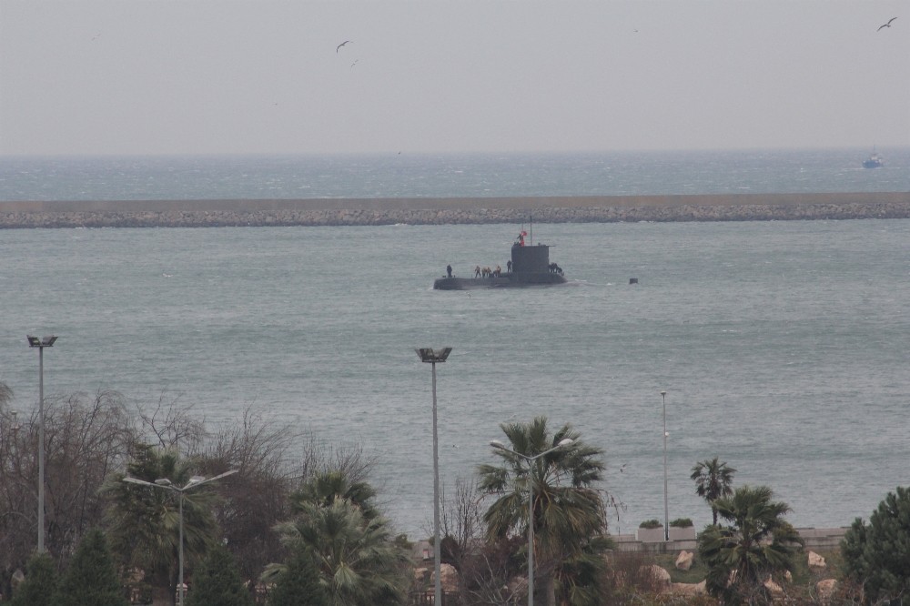 TCG Batıray Denizaltısı Samsun’da 