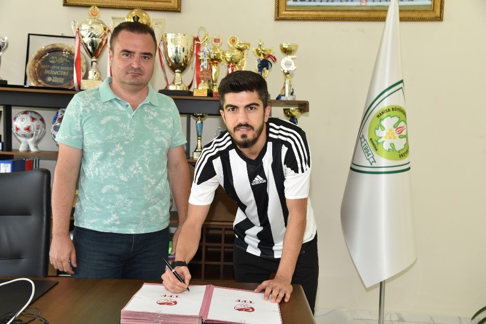 Tecrübeli golcü Manisa BBSK’de 