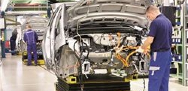 Tedarikçiler İran’ı gözüne kestirdi