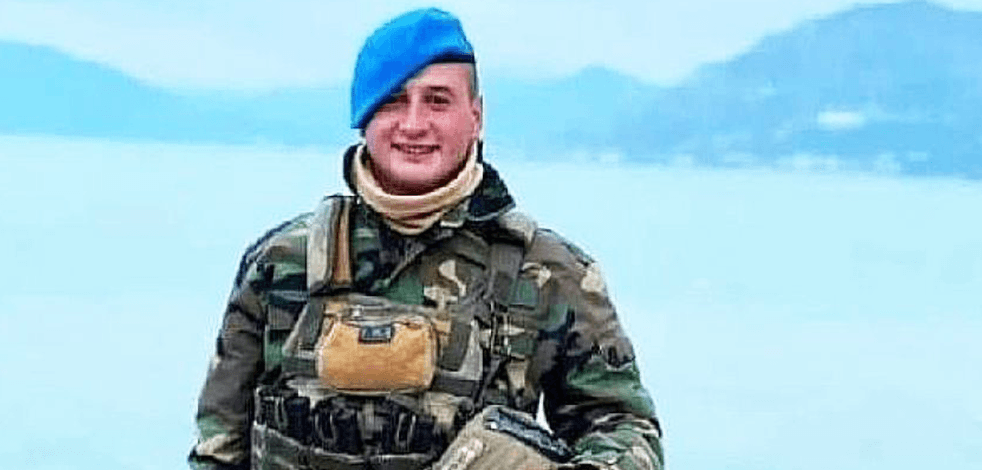 Tedavi gördüğü hastanede şehit olan Uzman Çavuş İsmail Şebelek, Trabzon'da son yolculuğuna uğurlandı