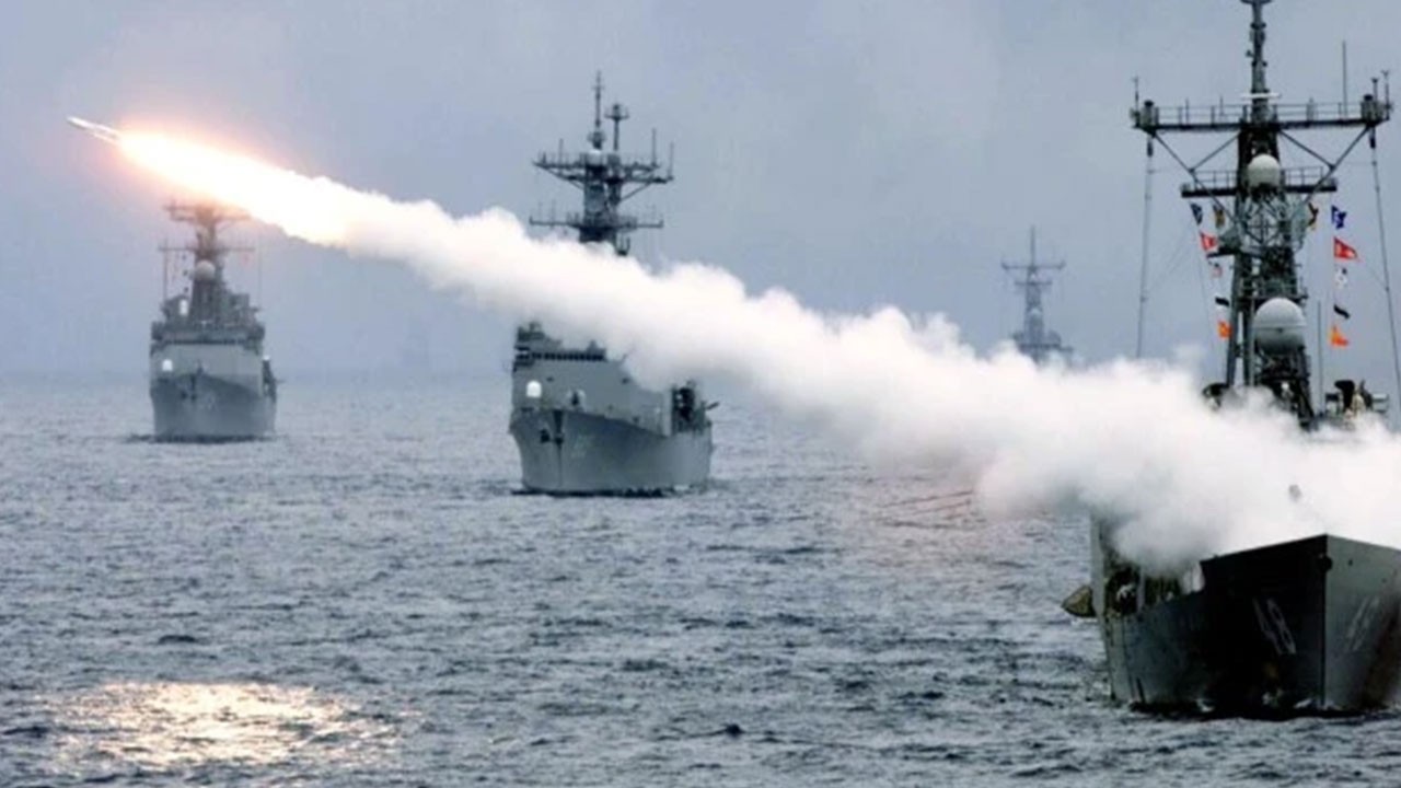 Tedirgin eden gelişme! 1200 km menzili olan füzeyi yapmaya başlıyorlar