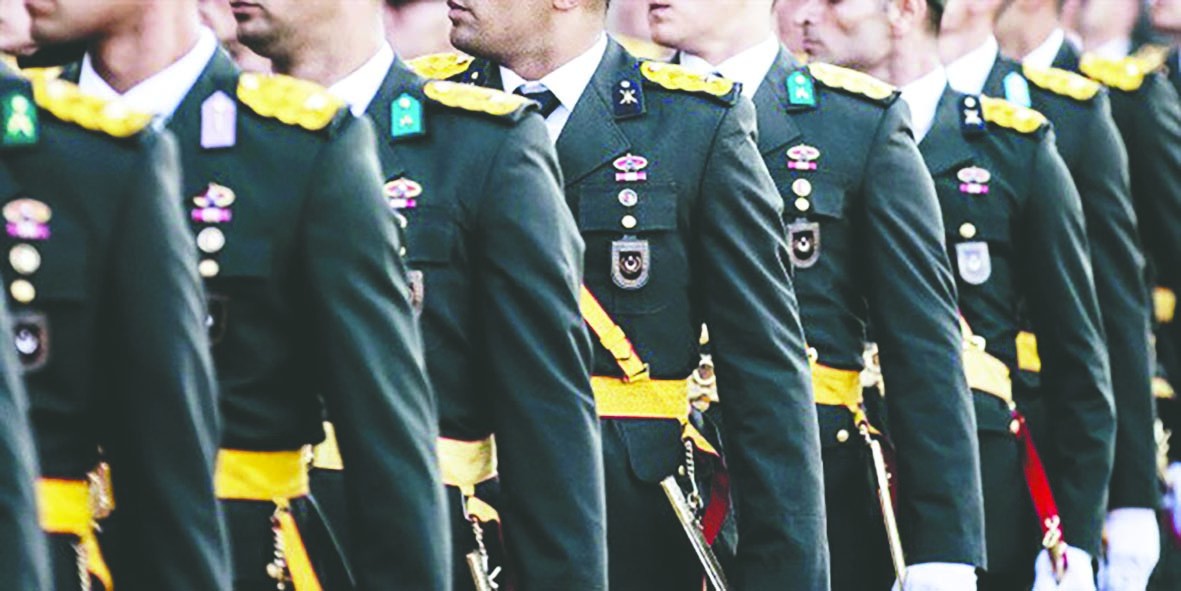 Teğmen cuntasında skandal karar! Önce darp sonra ihraç