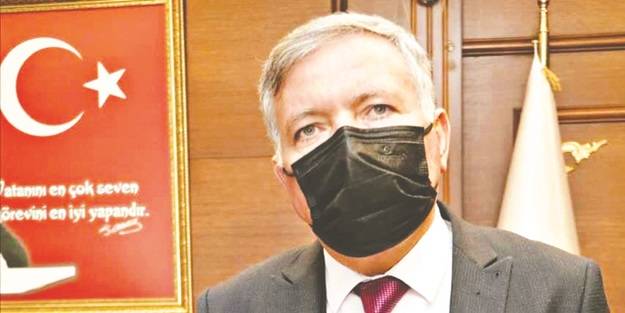 Tehdit ettikleri başkanı ‘böcek’ ile dinlemişler
