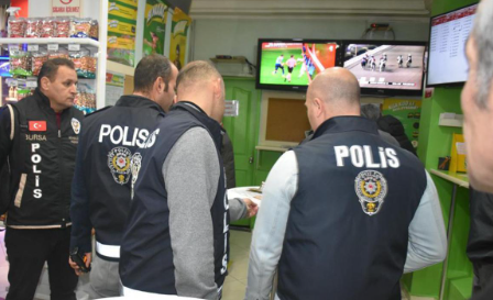 Tehlike lise seviyesine kadar indi! Hayat söndüren slogan ‘1 yatır 20 kazan’