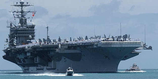 Tehlikeli hamle: ABD'nin uçak gemisi Güney Kore'de!