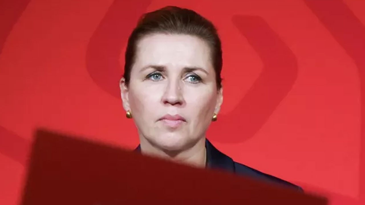 Tek başına iktidar olamayan Danimarka Başbakanı istifa etti