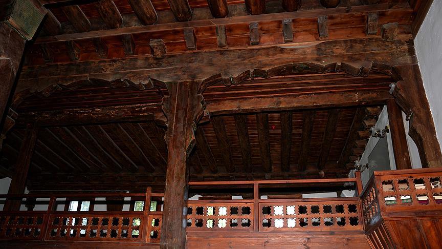 Tek çivi kullanılmadı, 8 asırdır ayakta