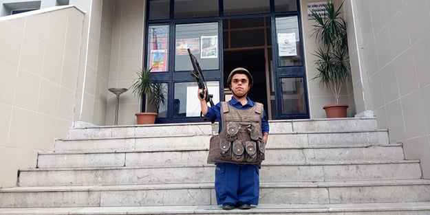 Tek isteği askere gitmekti! 110 santimlik gencin hayali...