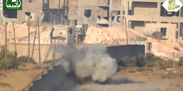 Esed’e büyük darbe: Onlarca askeri öldürüldü!