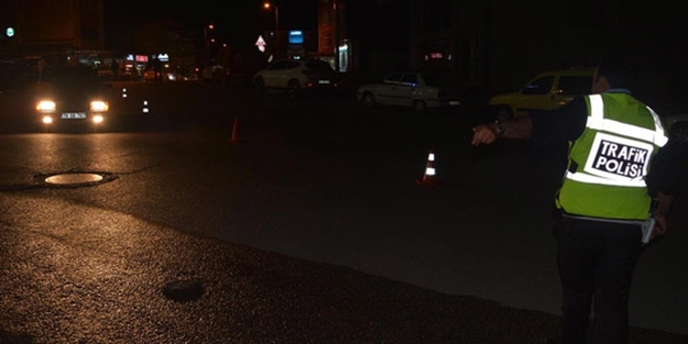 Tek tek yakalayıp ceza kesti
