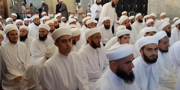 Tekamül Medresesi'nde icazet heyecanı