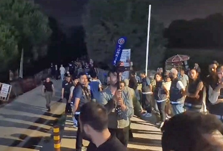 Tekgıda-İş’ten Sendika Terörü… Sendikacılar, herkese küfür ve tehdit yağdırdı