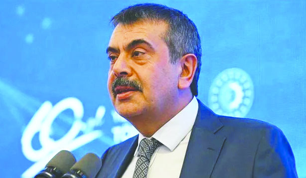 Tekin’den lise öğrencilerinin derslerine destek daveti