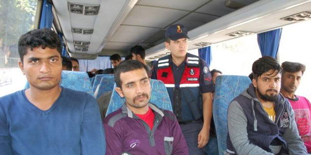 Tekirdağ'da 36 düzensiz göçmen yakalandı