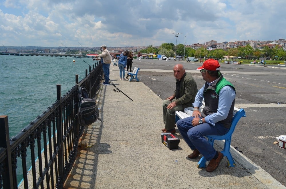 Tekirdağ’da aylar sonra oltayla balık özlemi sona erdi 