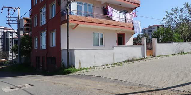 Tekirdağ'da bir kişi evinde öldürülmüş halde bulundu! Katilin bıraktığı not şok etti!