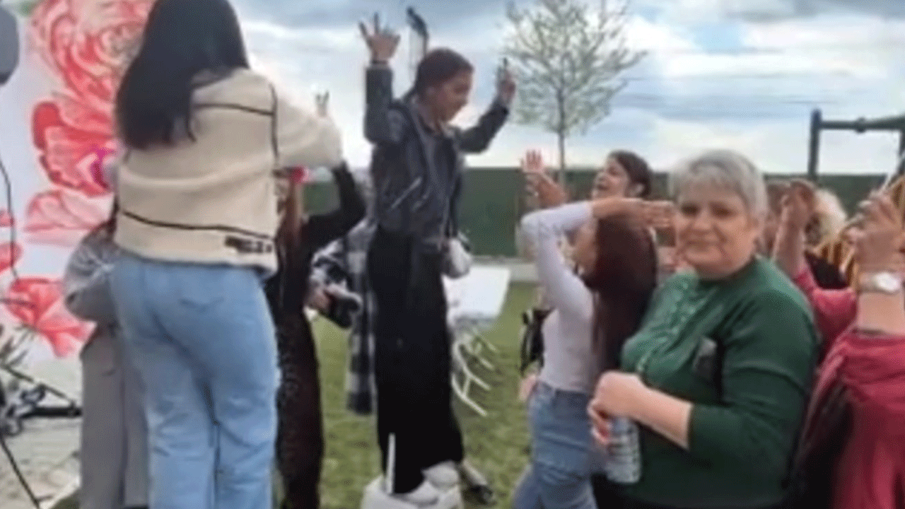 Tekirdağ'da dünya Romanlar günü kutlamaları renkli görüntülere sahne oldu!