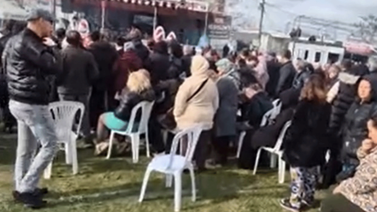 Tekirdağ'da festivalde izdiham çıktı! Bedava olunca 2 kilometrelik kuyruk oluştu!