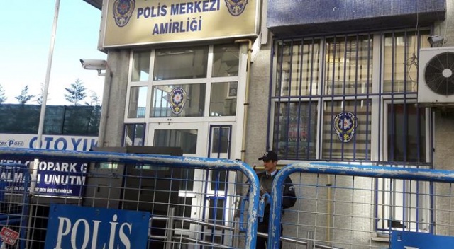 Tekirdağ'da kızının eski nişanlısını karakolun önünde bıçakladı