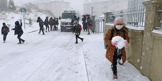 Tekirdağ'da okullara kar arası