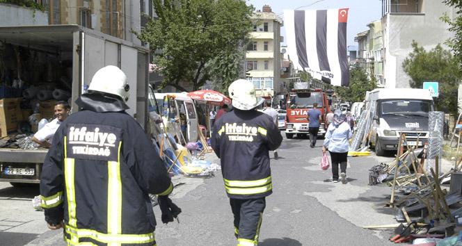 Tekirdağ'da patlayan trafo korkuttu