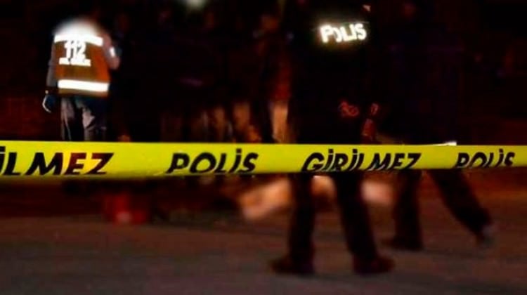 Tekirdağ'da sokak ortasında bıçaklı saldırı: 1 ölü, 2 yaralı