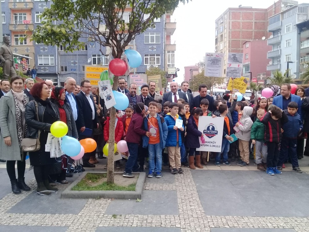 Tekkeköy’de ağaçlar kitap açtı 