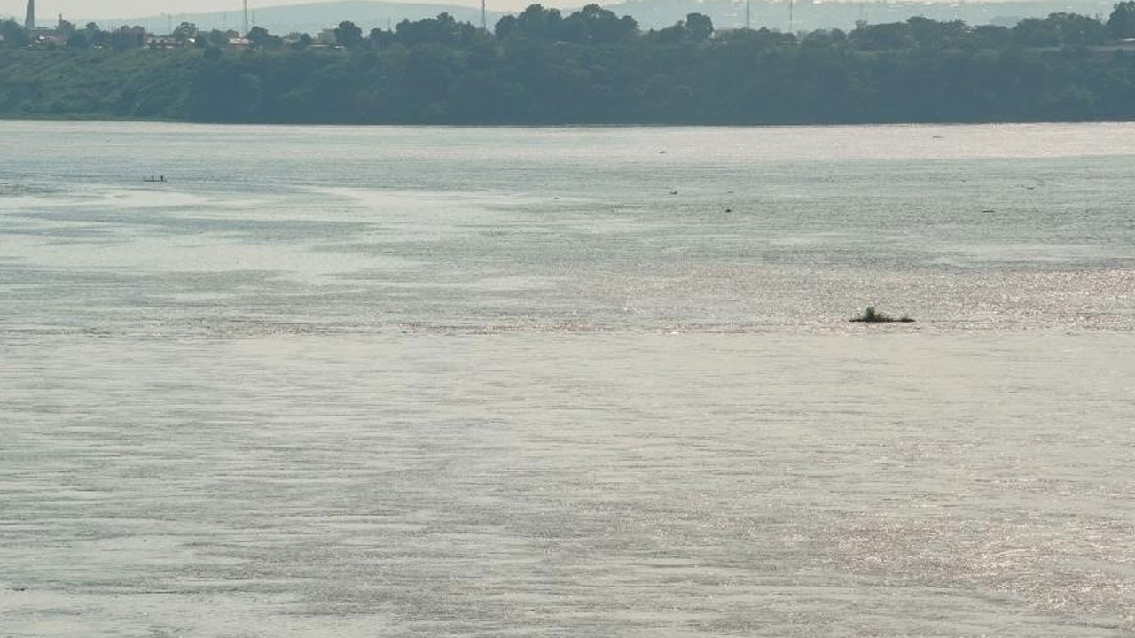 Tekne alabora oldu! 50 kişi öldü