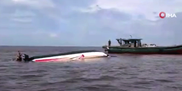 Tekne battı 11 kişi öldü 9'u kayıp!