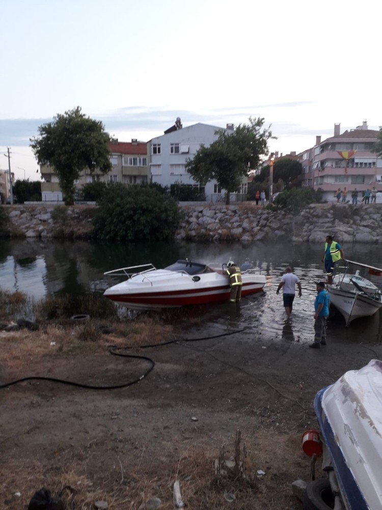 Teknede yangın paniği 