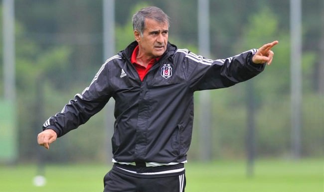 Teknik Adam Şenol Güneş'in zor kararı!