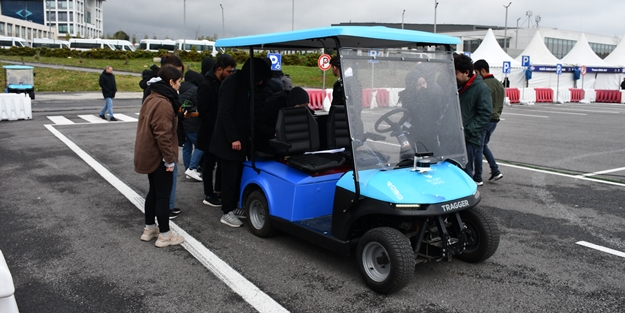 TEKNOFEST Robotaksi yarışması başladı