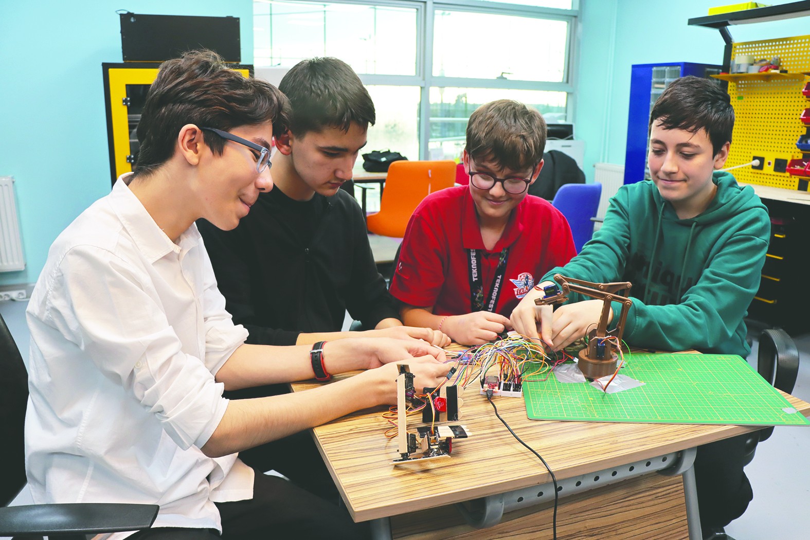 TEKNOFEST’in parlayan yıldızları