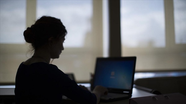 Teknoloji aracılığıyla yapılıyor! Çalışanlar bu sebeple depresyona giriyor