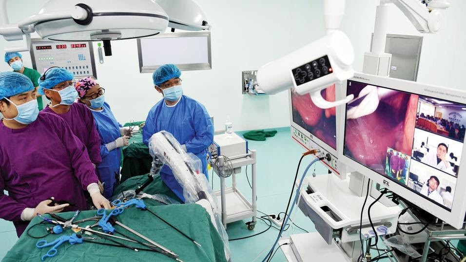 Teknoloji çıldırdı! 5G Teknolojisiyle 5 bin kilometreden ameliyat