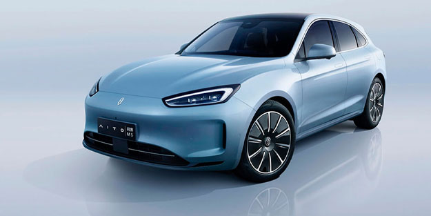 Teknoloji devinden akıllı otomobil hamlesi