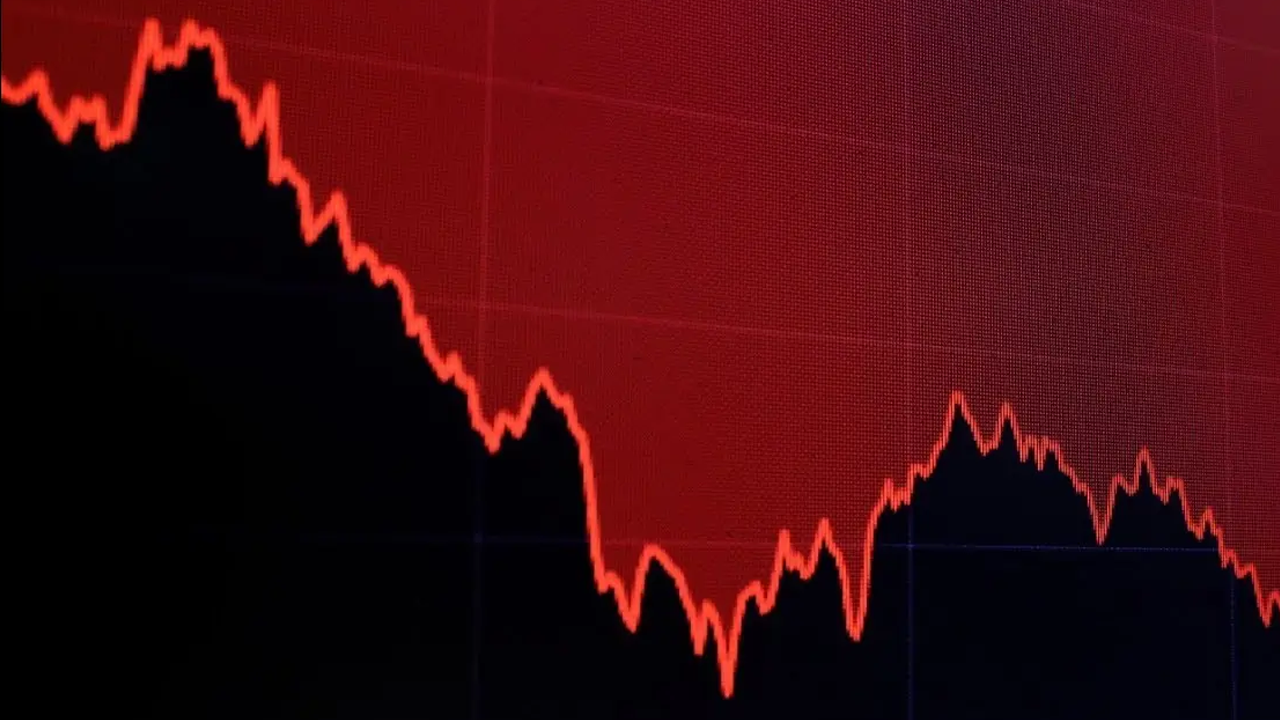 Teknoloji devinin hisseleri çakıldı!