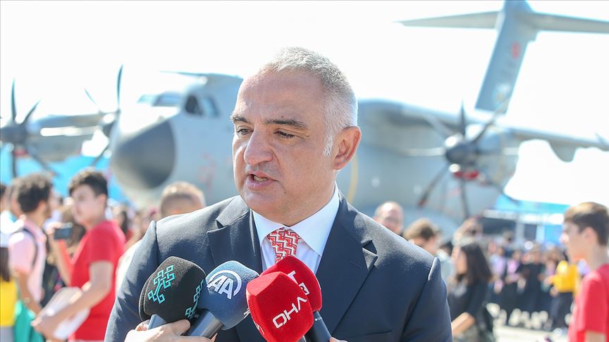 ''Teknolojide ileri değilseniz yeni dünyada yeriniz yok''