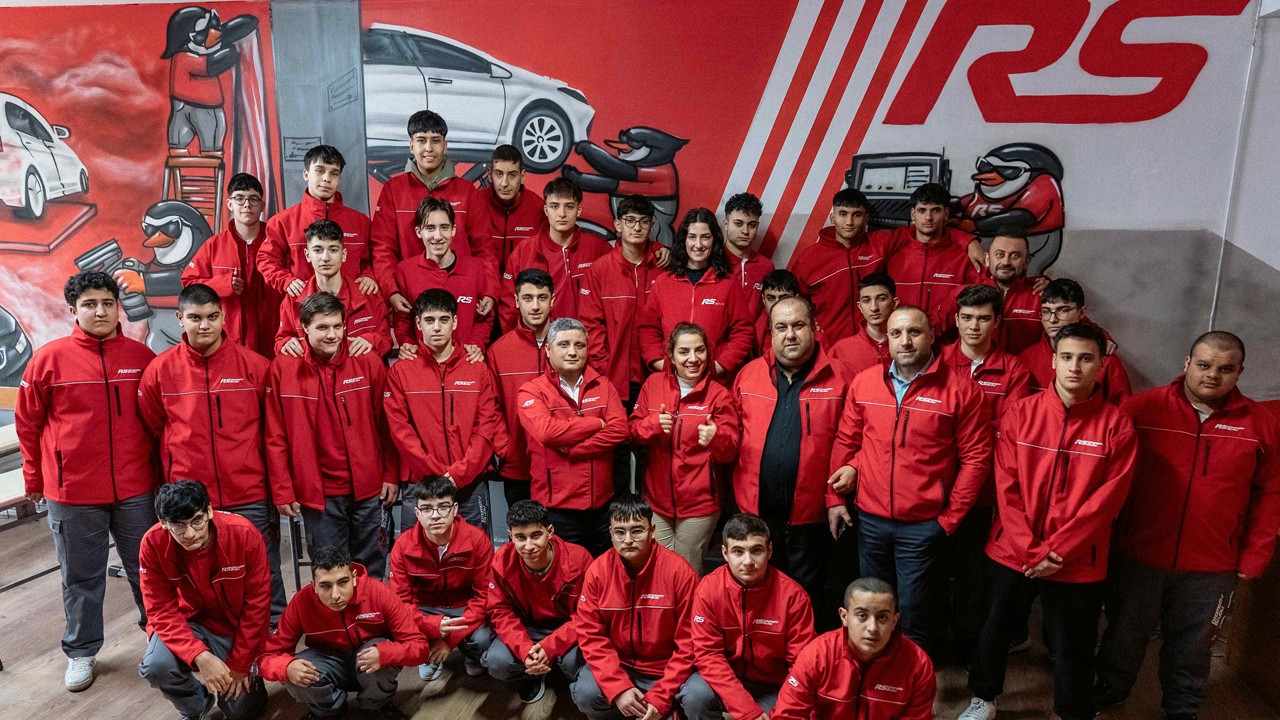 Teknolojinin sırrı nitelikli insan kaynağı! RS Otomotiv’den dev hamle